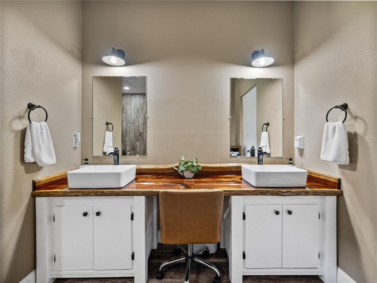 35657 Ashley Lane, Dade City, FL 33523 Photo