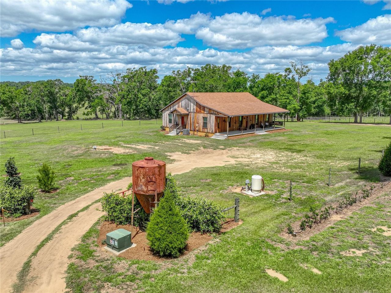 35657 Ashley Lane, Dade City, FL 33523 Photo