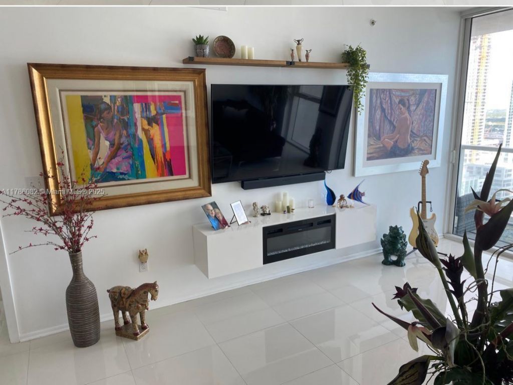 244 Biscayne Blvd, Unit 3004, Miami, FL 33132 Photo