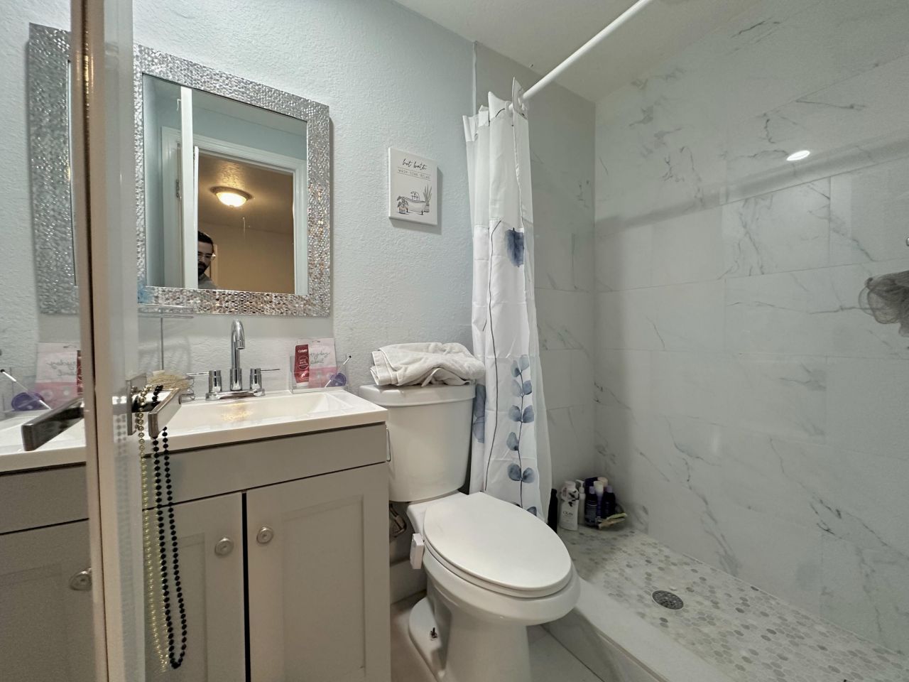 946 Mcintosh Street, West Palm Beach, FL 33405 Photo