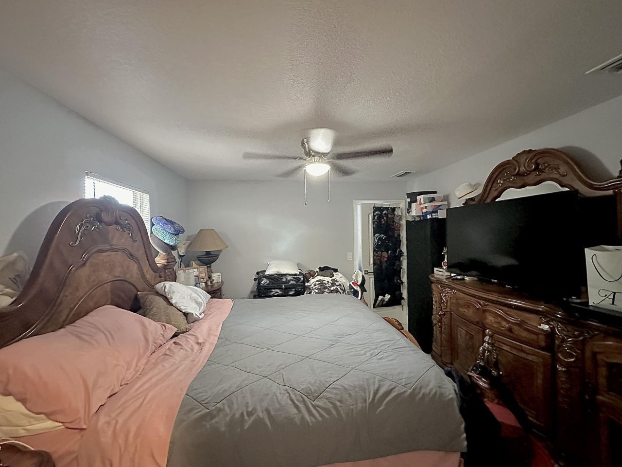 946 Mcintosh Street, West Palm Beach, FL 33405 Photo