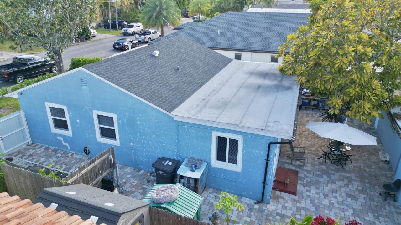 946 Mcintosh Street, West Palm Beach, FL 33405 Photo