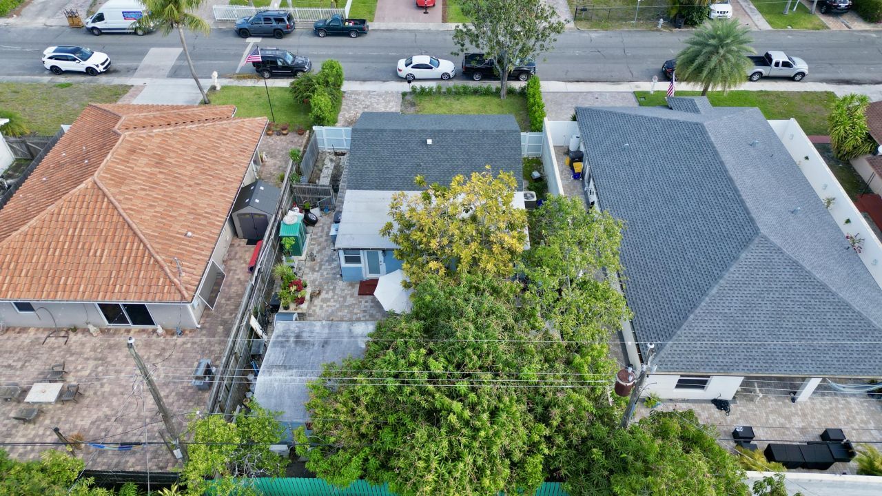 946 Mcintosh Street, West Palm Beach, FL 33405 Photo