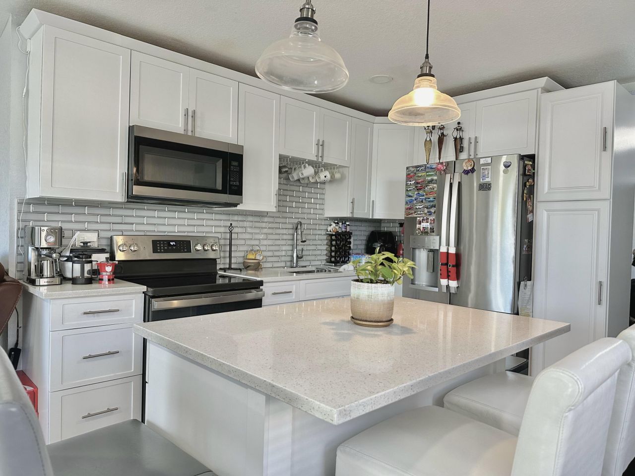 946 Mcintosh Street, West Palm Beach, FL 33405 Photo