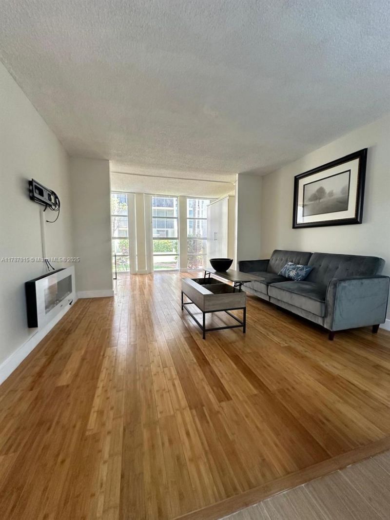 851 Three Islands Blvd, Unit 114, Hallandale Beach, FL 33009 Photo