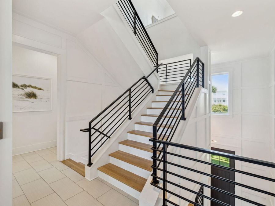Property Image 100