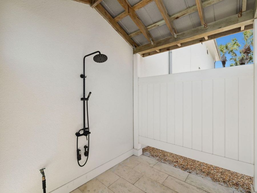 Property Image 142