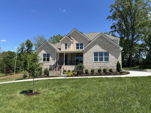 1576 Frye Rd, Columbia, TN 38401