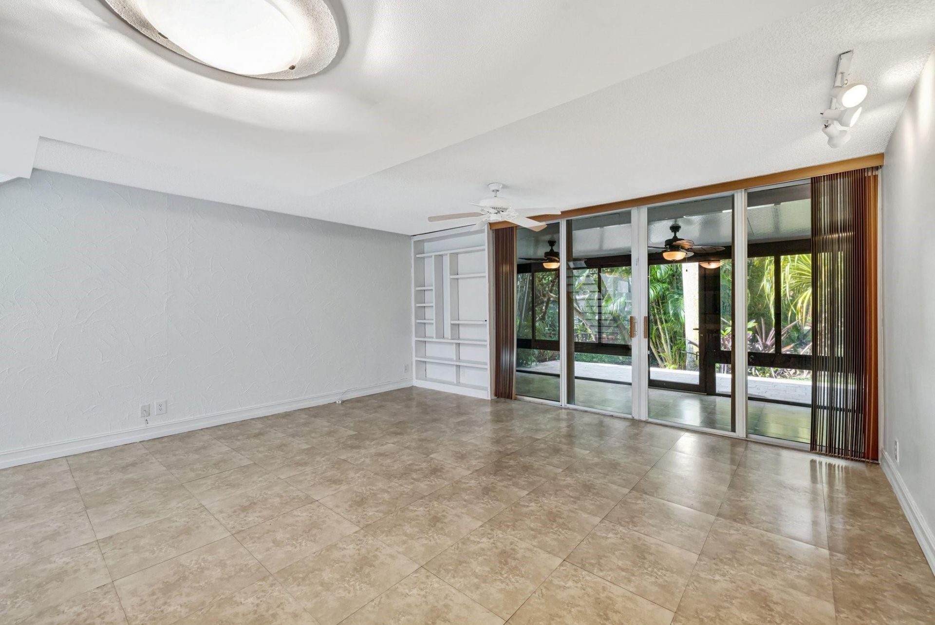 2017 N Dixie Hwy, Wilton Manors, FL 33305 Photo