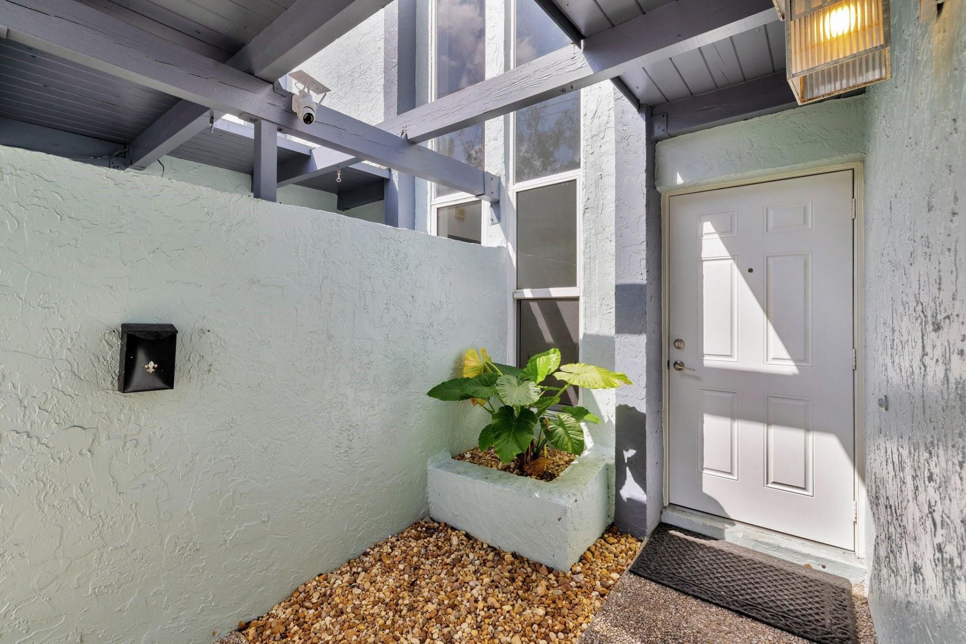 2017 N Dixie Hwy, Wilton Manors, FL 33305 Photo