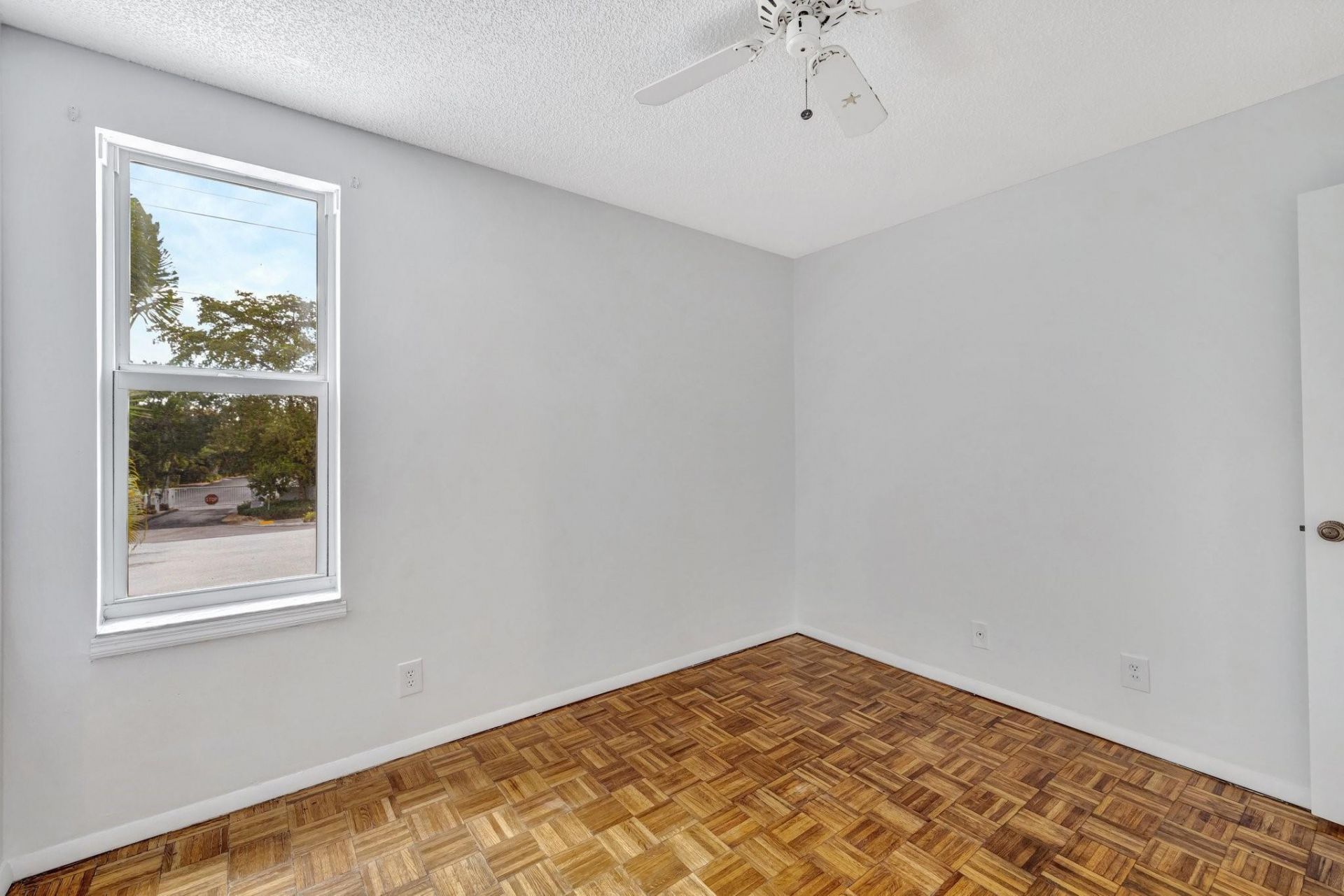 2017 N Dixie Hwy, Wilton Manors, FL 33305 Photo