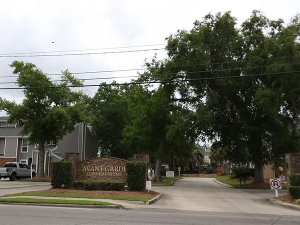 185 AVANT GARDE Circle, Unit 185, Kenner, LA 70065