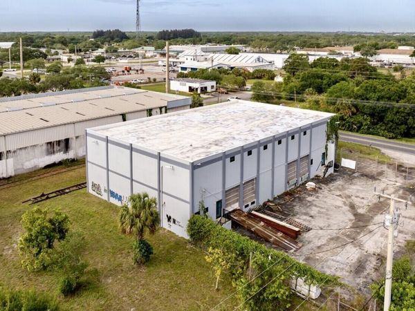 3490 Oleander Avenue, Fort Pierce, FL 34982