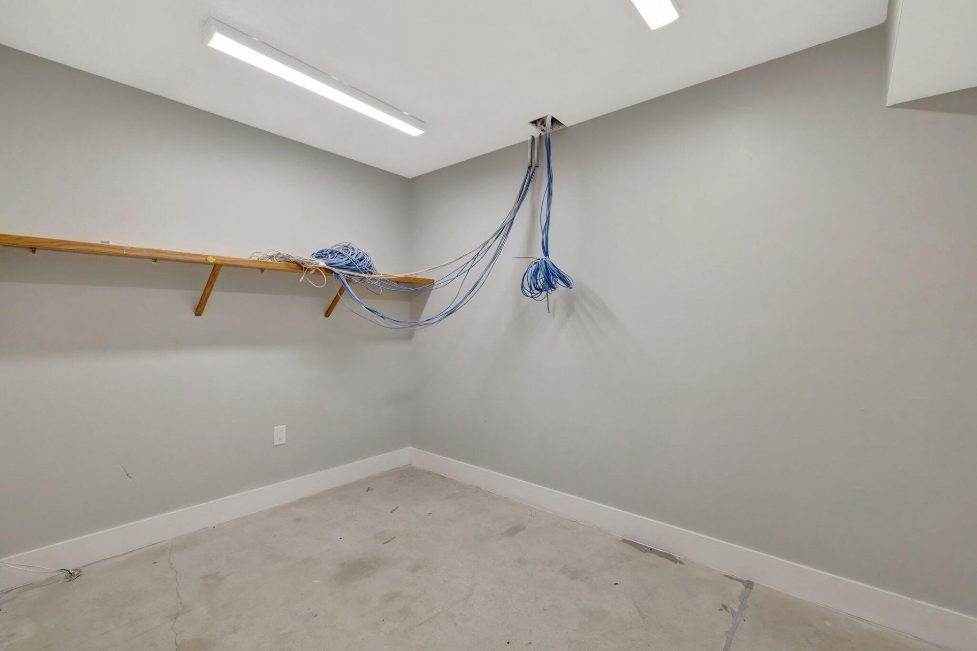 3490 Oleander Avenue, Fort Pierce, FL 34982 Photo