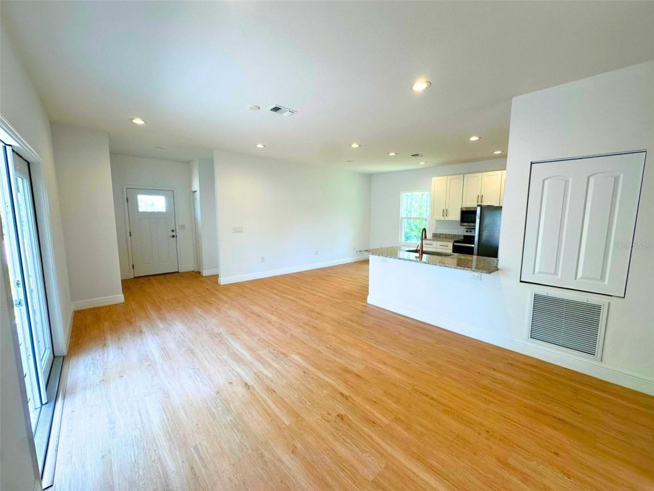 8297 Strasse Boulevard, Punta Gorda, FL 33982 Photo