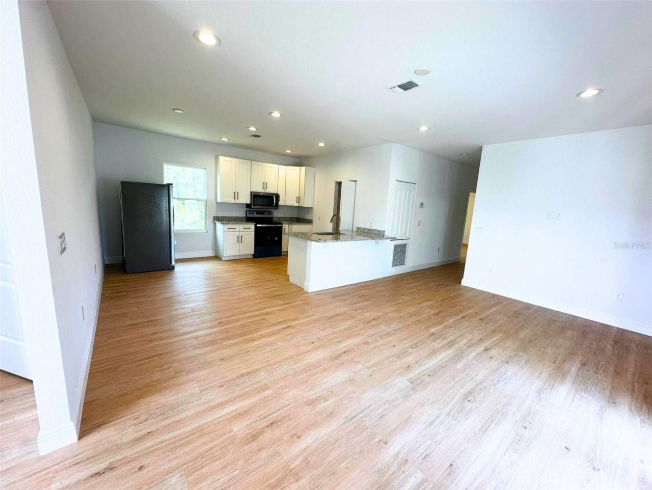 8297 Strasse Boulevard, Punta Gorda, FL 33982 Photo