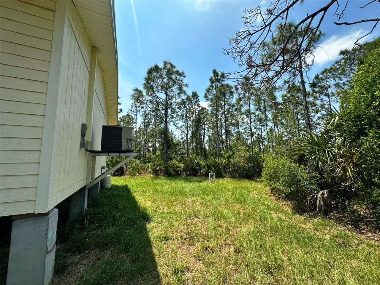 8297 Strasse Boulevard, Punta Gorda, FL 33982 Photo