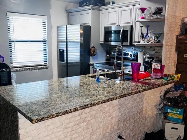 4335 NW 4th Ave, Deerfield Beach, FL 33064