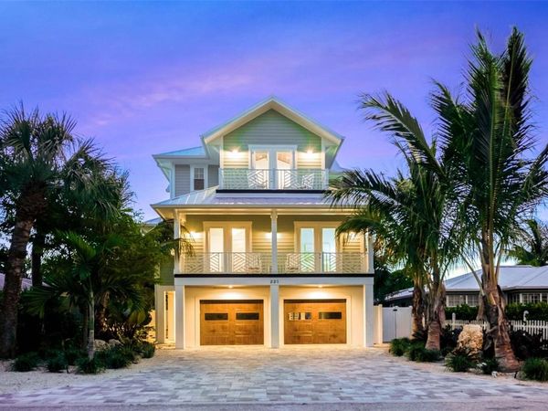 221 GRANT DRIVE, SARASOTA, FL 34236