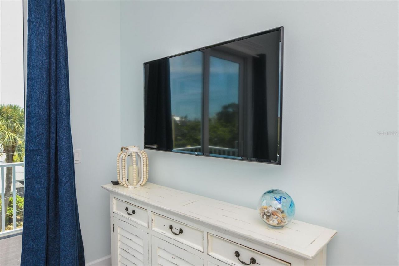 221 Grant Drive, Sarasota, FL 34236 Photo