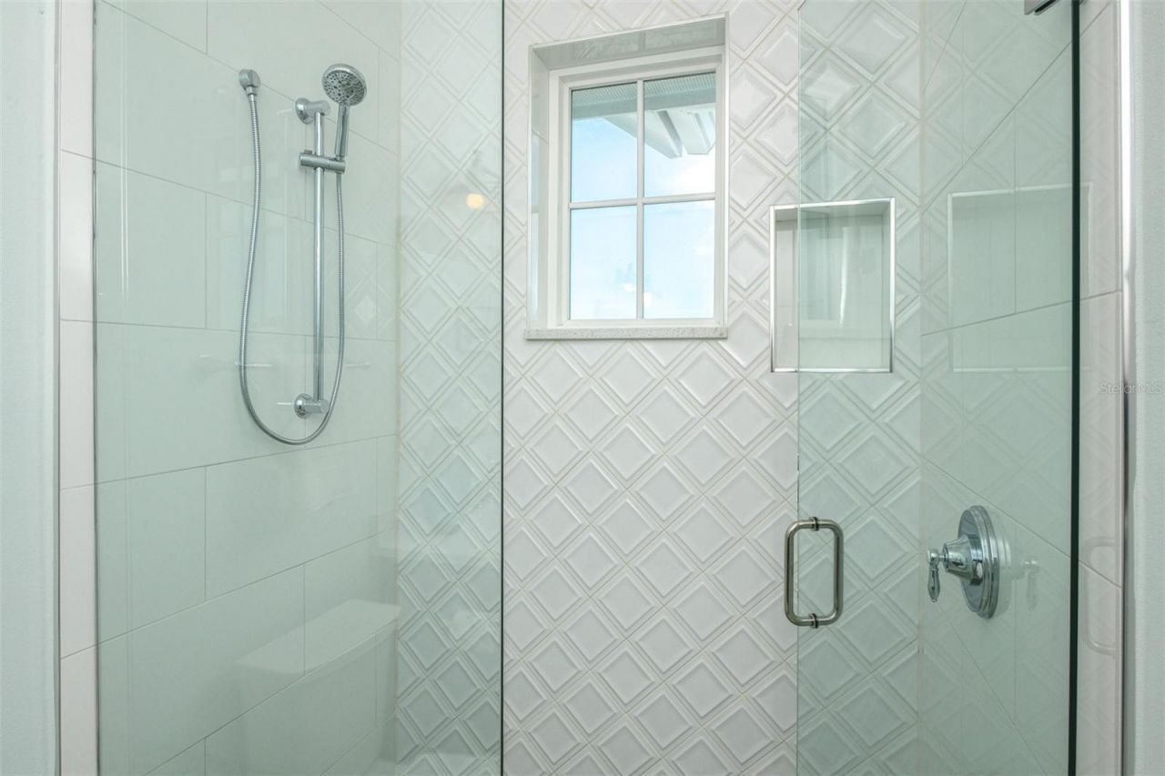 221 Grant Drive, Sarasota, FL 34236 Photo