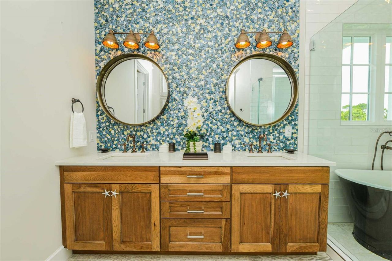 221 Grant Drive, Sarasota, FL 34236 Photo