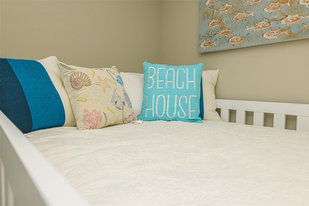 221 Grant Drive, Sarasota, FL 34236 Photo