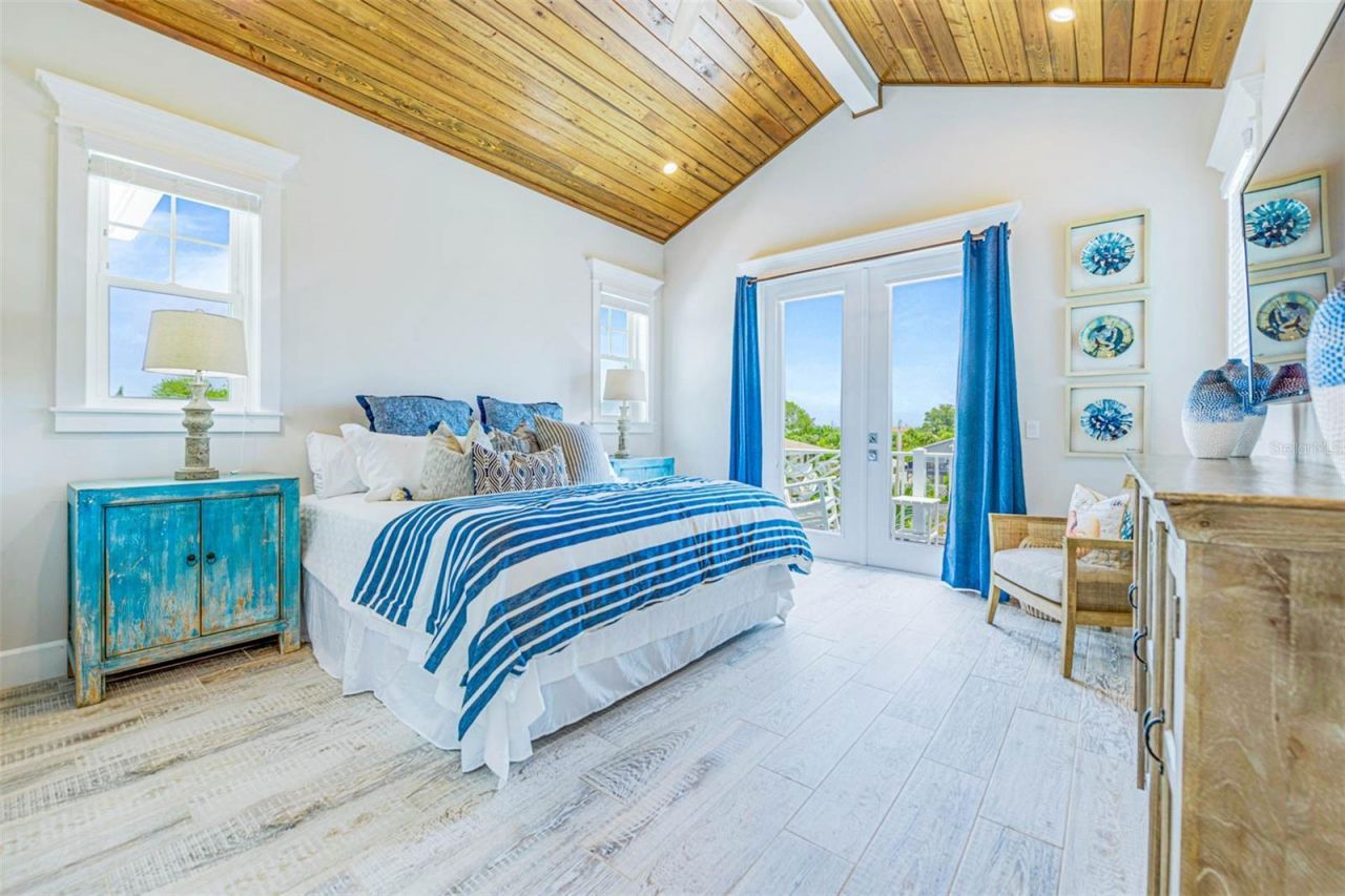 221 Grant Drive, Sarasota, FL 34236 Photo