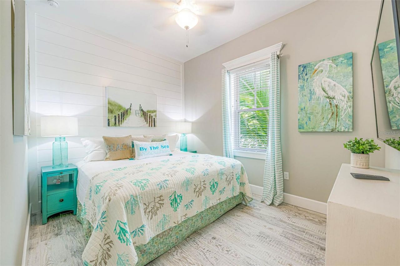 221 Grant Drive, Sarasota, FL 34236 Photo