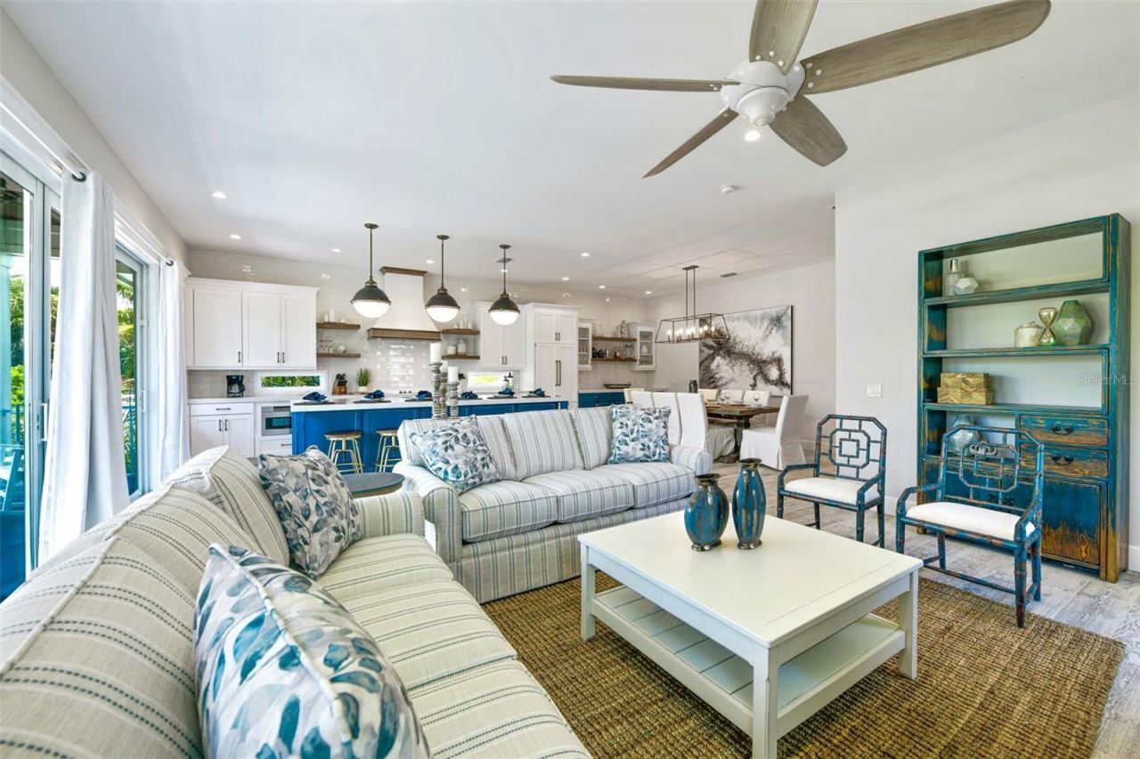 221 Grant Drive, Sarasota, FL 34236 Photo