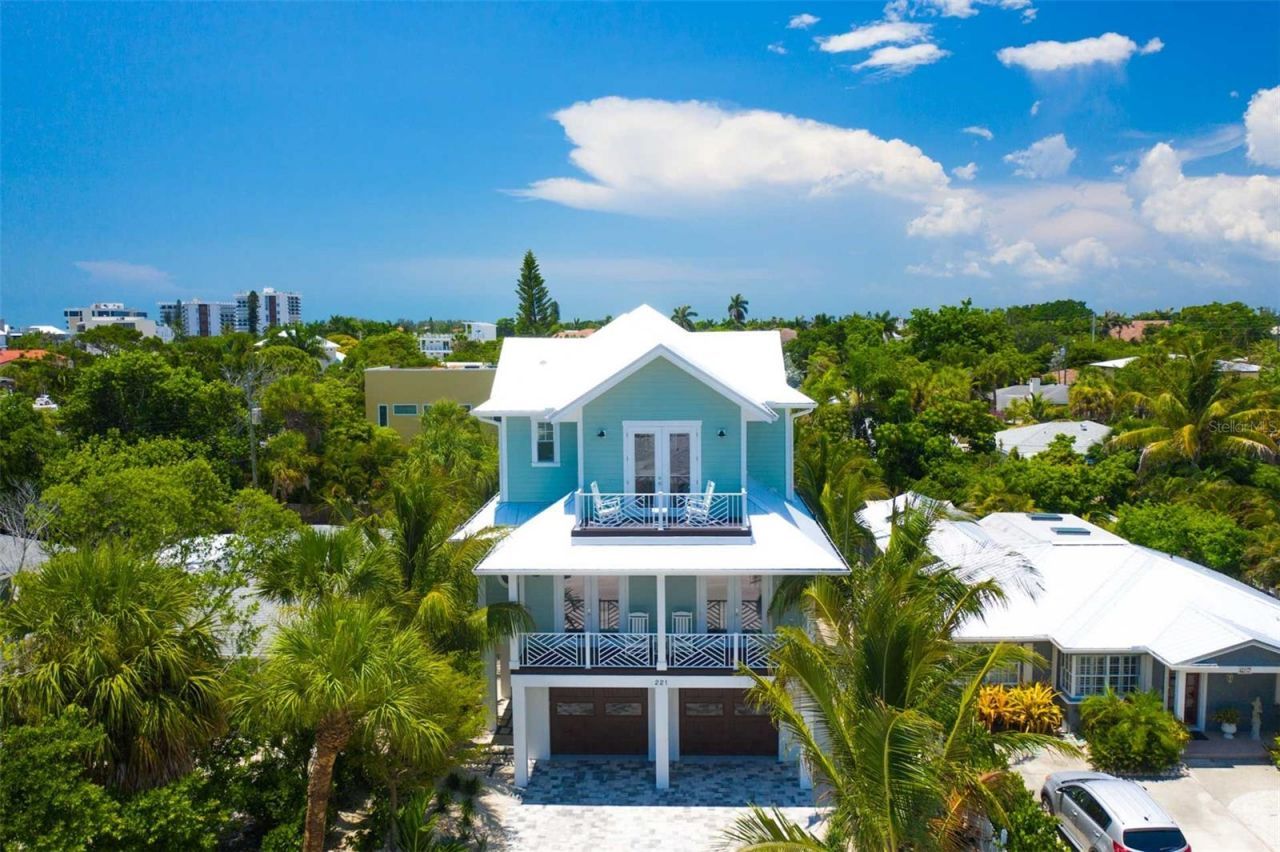 221 Grant Drive, Sarasota, FL 34236 Photo