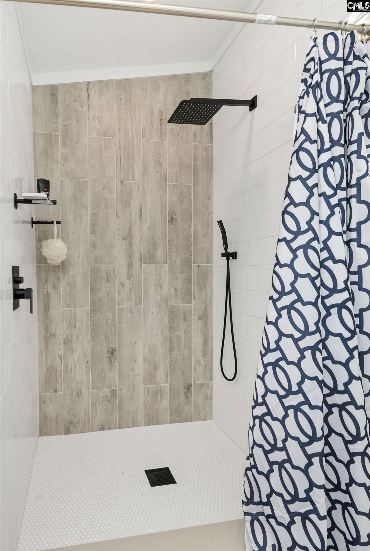 2075 Great North Road Photo 26