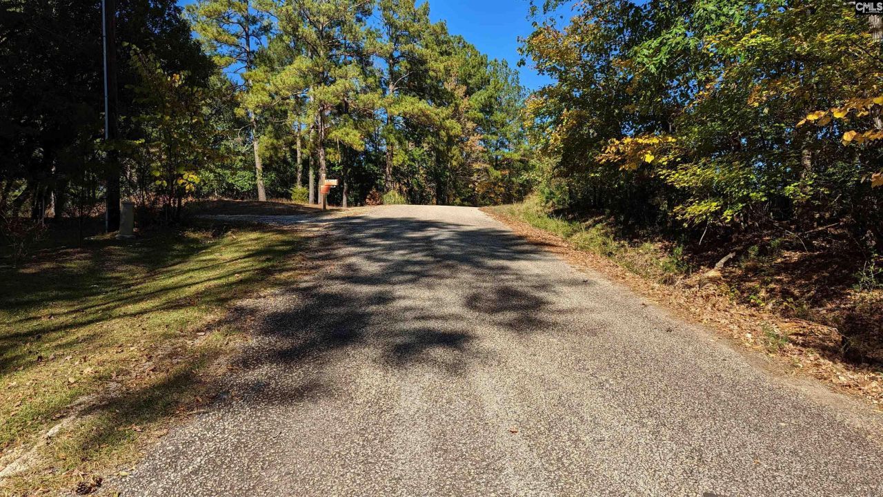 2075 Great North Road Photo 46