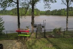 2075 Great North Road photo 4