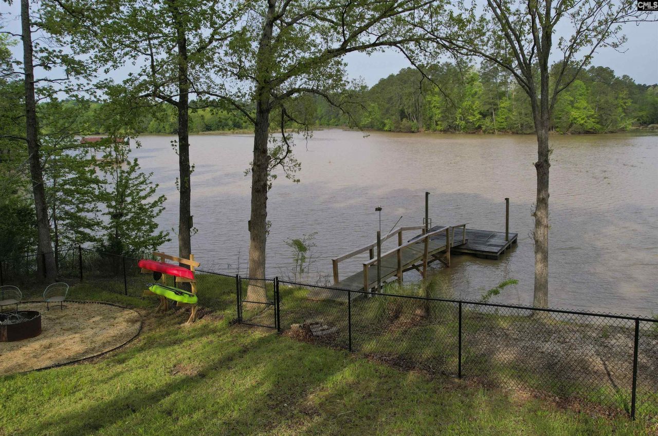 2075 Great North Road Photo 54