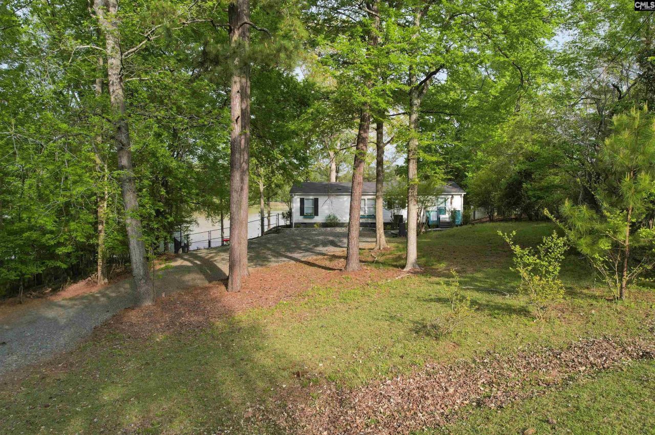 2075 Great North Road Photo 59