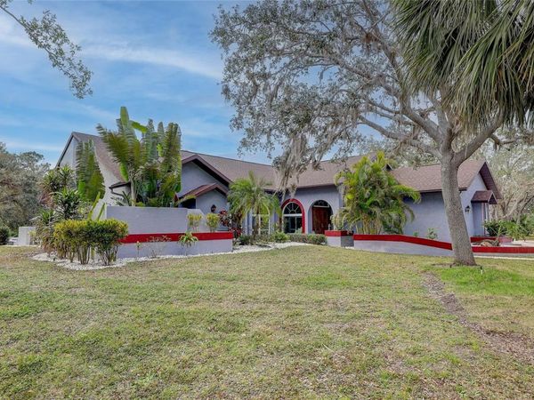 181 S AUBURN ROAD, VENICE, FL 34292