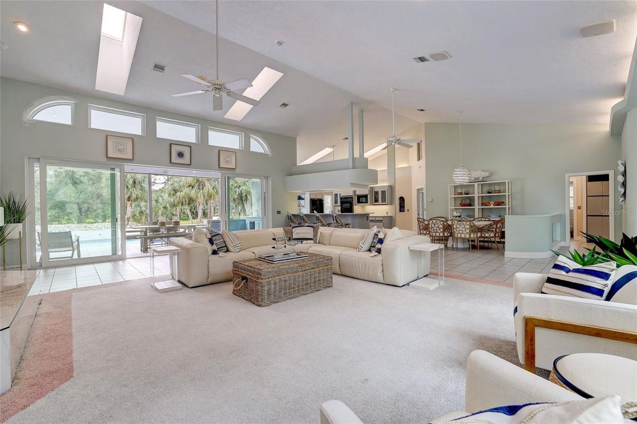 181 S Auburn Road, Venice, FL 34292 Photo