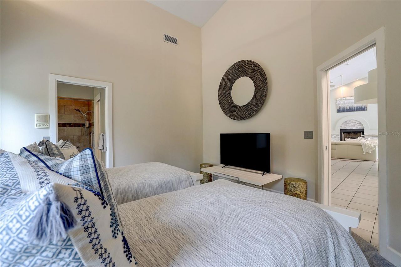 181 S Auburn Road, Venice, FL 34292 Photo