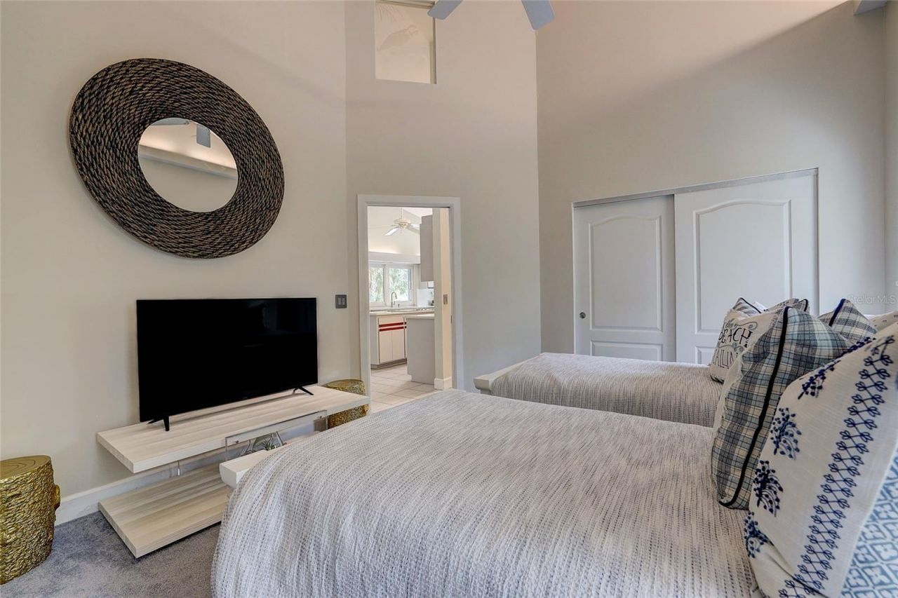 181 S Auburn Road, Venice, FL 34292 Photo