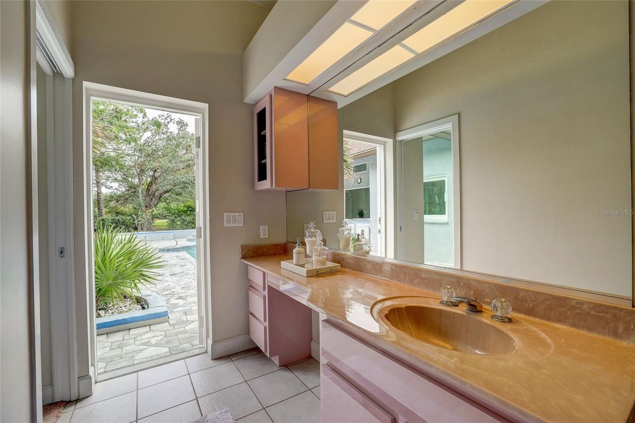181 S Auburn Road, Venice, FL 34292 Photo