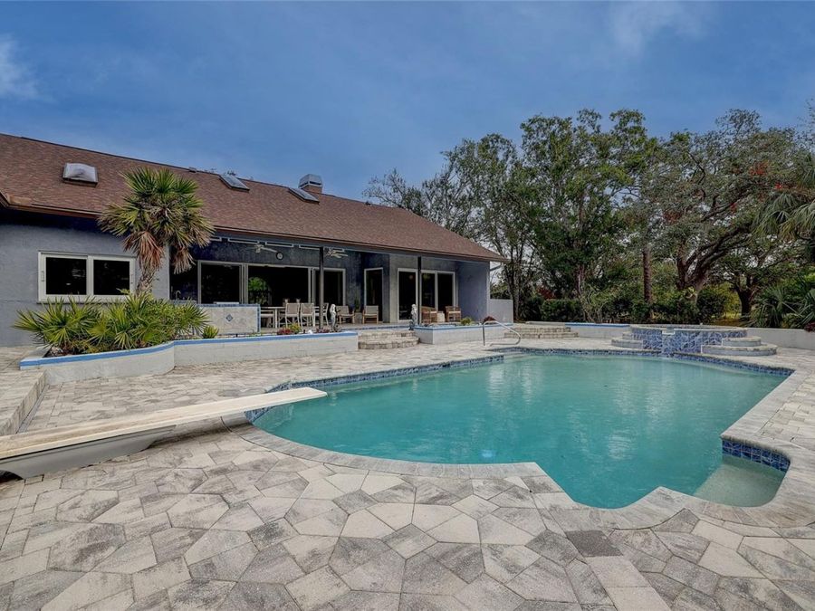 Property Image 61