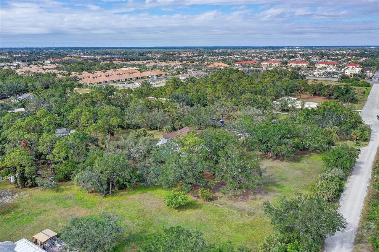 181 S Auburn Road, Venice, FL 34292 Photo