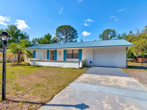 2214 Danforth Avenue, Deltona, FL 32738
