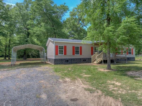 631 Haughton Trace Court, Haughton, LA 71037