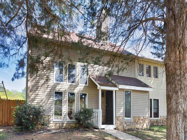 409 Hobbs Road SE, Huntsville, AL 35803