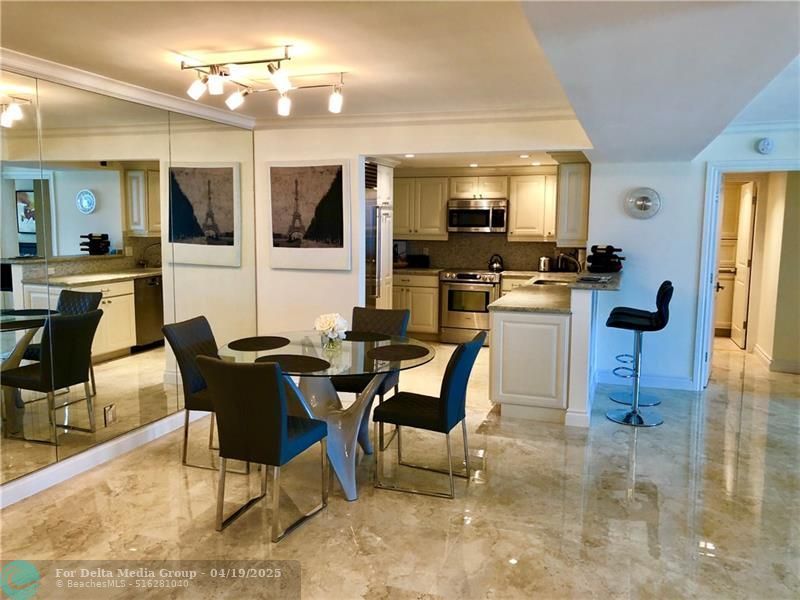 1 Las Olas Circle, Unit 1414, Fort Lauderdale, FL 33316 Photo