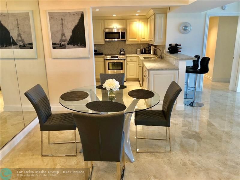1 Las Olas Circle, Unit 1414, Fort Lauderdale, FL 33316 Photo