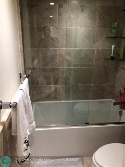 1 Las Olas Circle, Unit 1414, Fort Lauderdale, FL 33316 Photo