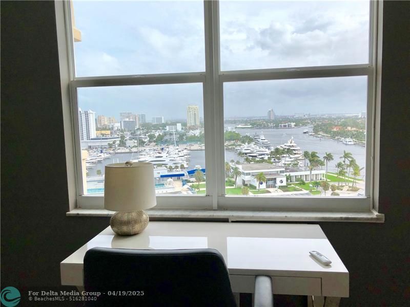 1 Las Olas Circle, Unit 1414, Fort Lauderdale, FL 33316 Photo